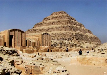 Tagestour nach Sakkara, Memphis und Dahshur vom Hafen Sokhna aus