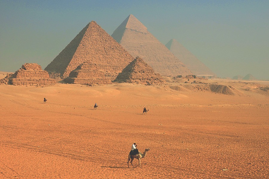 Half Day Tour to the Giza Pyramids and Sphinx