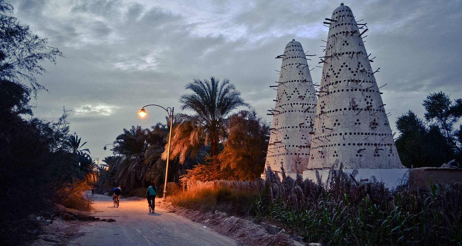 Explore siwa with Egypt tours gate